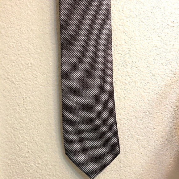 Michael Kors silk Necktie - Picture 2 of 10